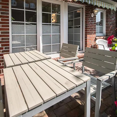 Island Paradise 아파트 *